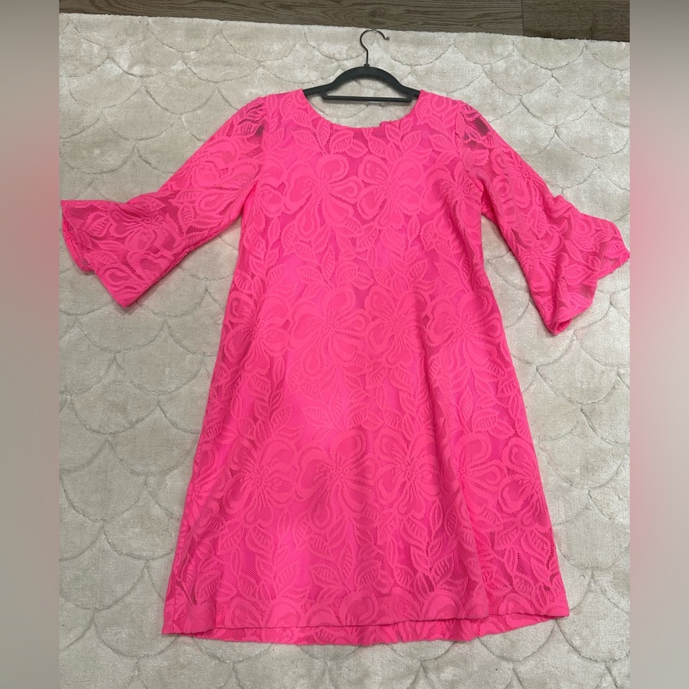 Like new Lilly Pulitzer hot pink Barbie lace dress with bell sleeves Medium